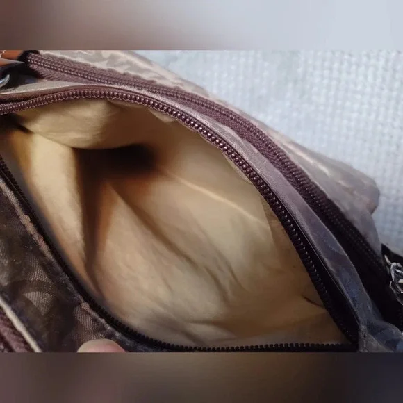 A Giani Bernini Crossbody Bag with Coin Purse - Picture 7 of 12